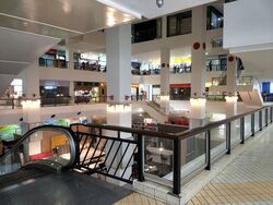 Upper Serangoon Shopping Centre (D19), Retail #451257081